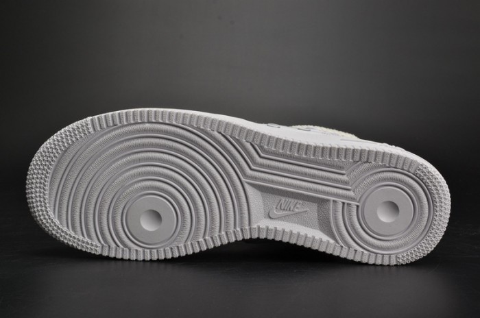 Nike WMNS SF FORCE 1 “Triple White” 903270 100