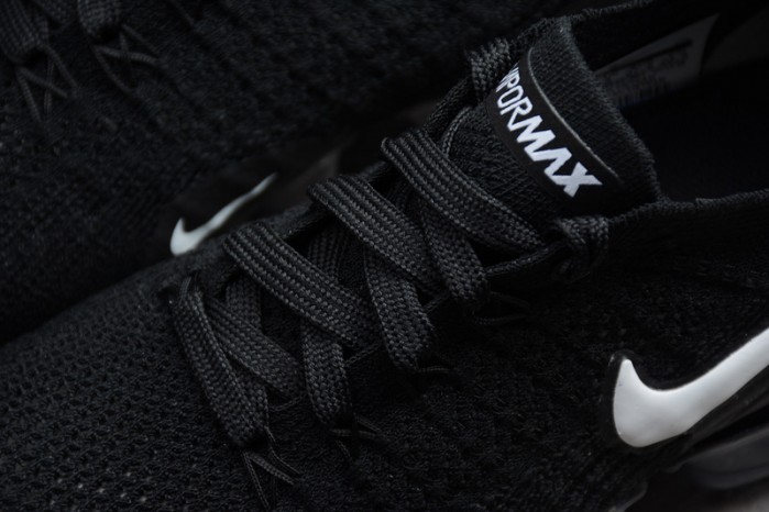 Nike Women Air Vapormax Flyknit 2.0 Black 942843-001