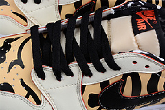 AIR JORDAN 1 LOW YEAR OF THE TIGER DH6932-100