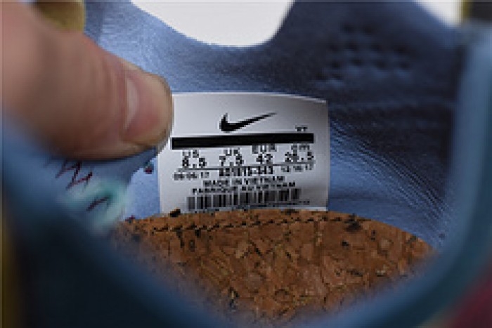 UNDERCOVER x Nike React Element 87 AQ1813-343