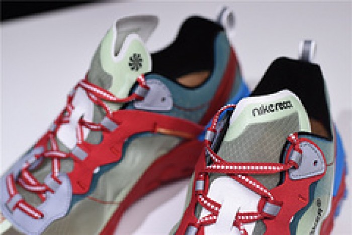 UNDERCOVER x Nike React Element 87 AQ1813-345