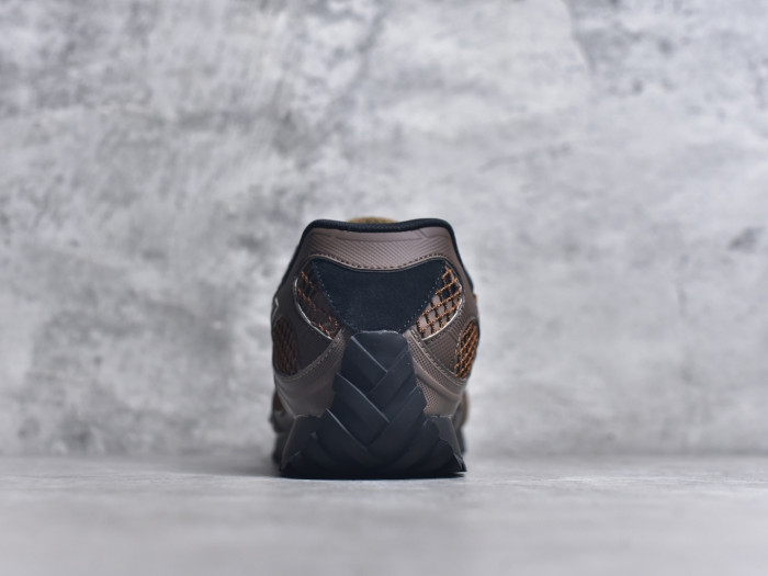 b0tt*ga Ven*ta sneaker bvs-043