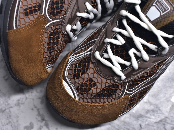 b0tt*ga Ven*ta sneaker bvs-043