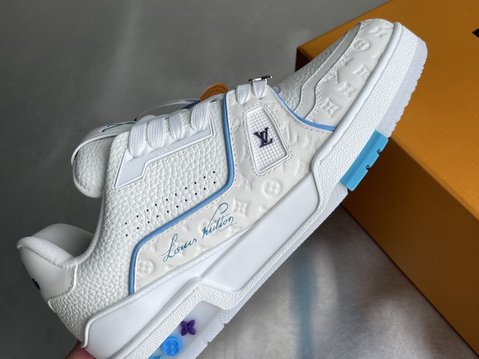 l0vis Vvtt0n lv trainer lvt-223