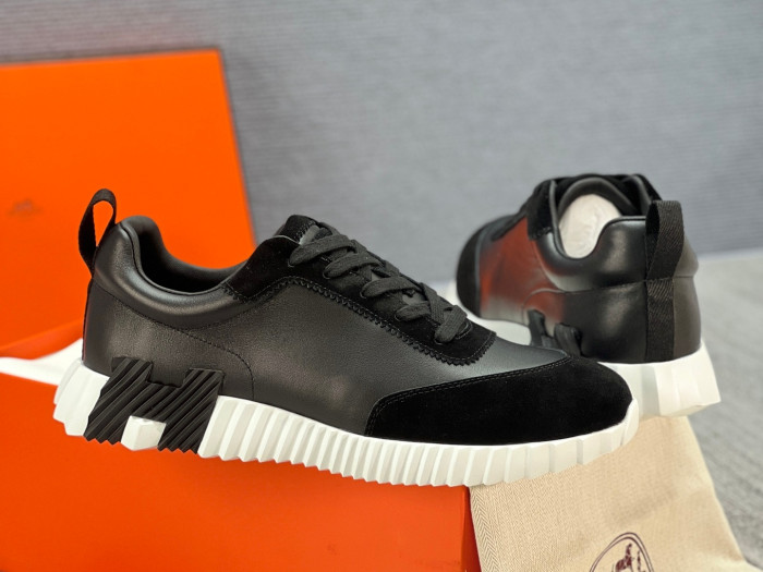 H**me5 sneaker hms005