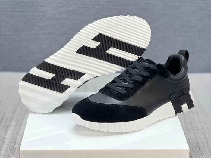 H**me5 sneaker hms005