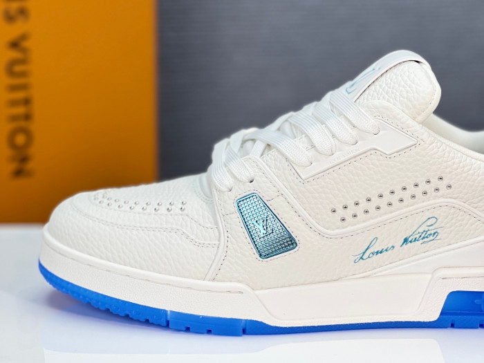 l0vis Vvtt0n lv trainer l&v-253