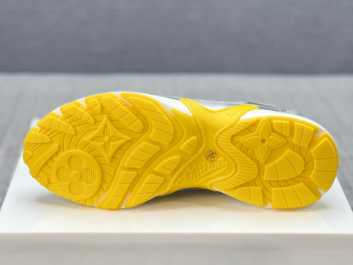 l0vis Vvtt0n olympia l&v-270