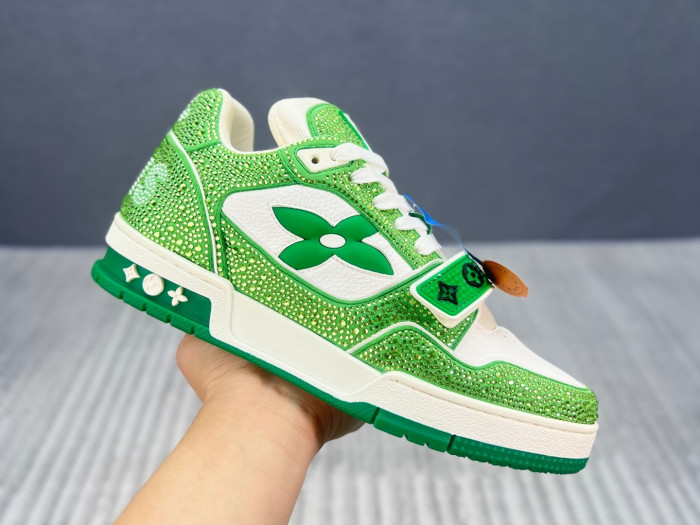 l0vis Vvtt0n lv trainer l&v-281